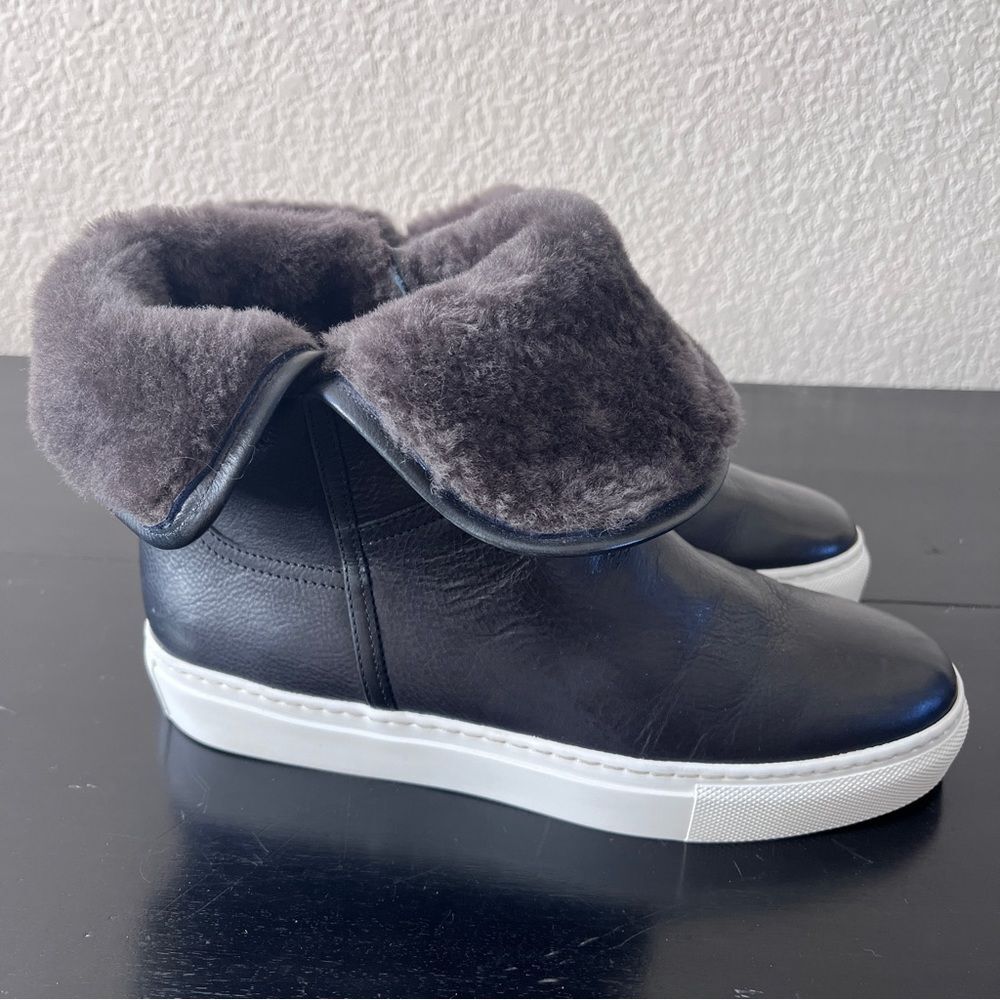 M Gemi Black Leather Faux Fur Shoe Bootie Sz 38 1/2